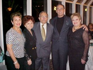Tenchita Comas, matrimonio Cisneros, Arturo y Mary